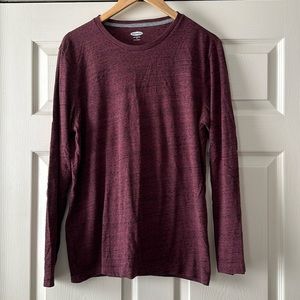 Old Navy long sleeve t-shirt